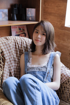 龙娘七七七